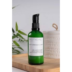 Eau démaquillante